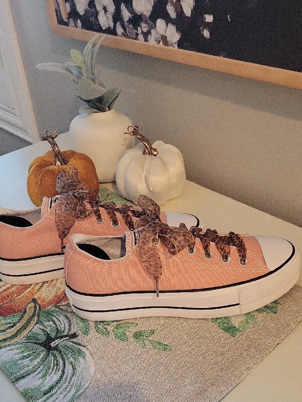 Converse Peach Low-Top Platform Sneakers with Leopard Laces NWOB - Picture 4 of 7